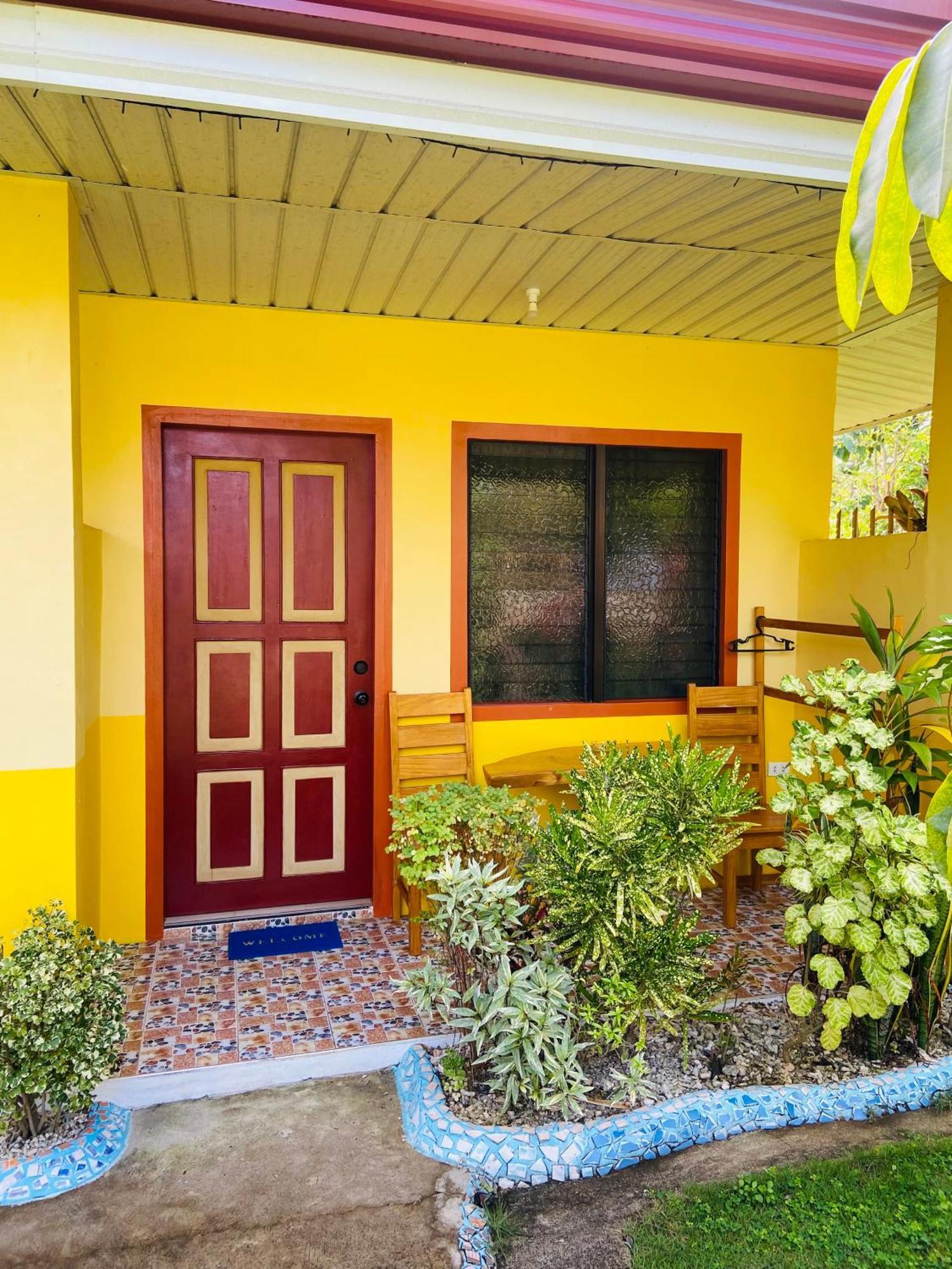 Uptown Guesthouse Siquijor Zimmer foto